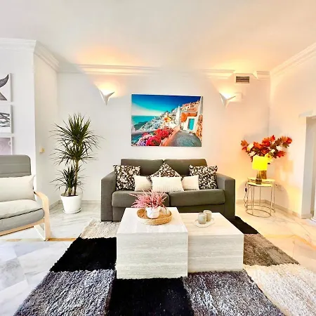 Gran En Magna Appartement Marbellac